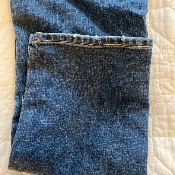 Old Navy Original Mid Rise Jeans - Picture 4 of 5
